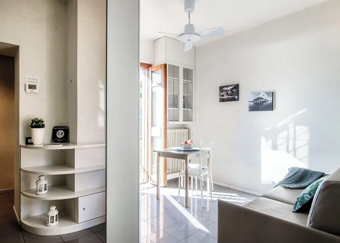 Lägenhet La Finestra Sul Cernobbio