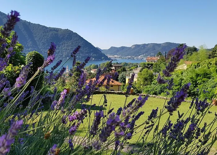 Lägenhet La Finestra Sul